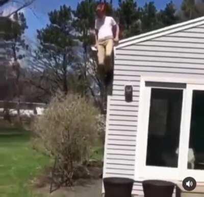 HMB While i try to get off the roof
