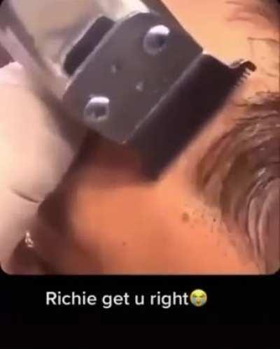 Come get right Bruce🏂