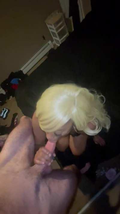 I love when she sucks it dry