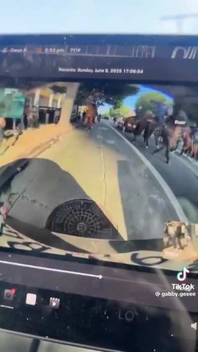 LA Rioters Smashing Car Windows, Oh Wait That's LAPD🙄