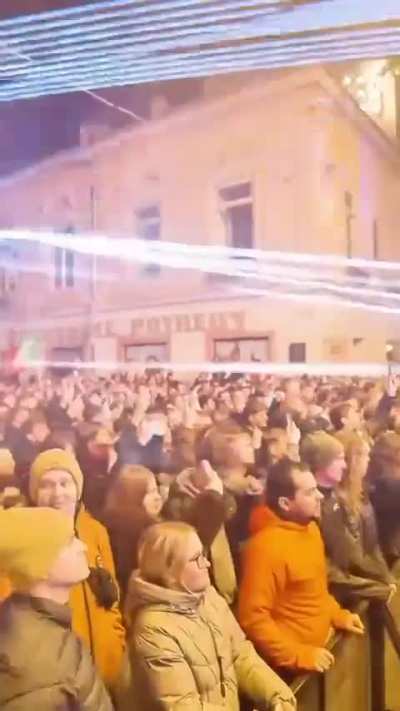 To mark archbishop Bernard Bober’s 75th birthday, the Vatican organized a rave outside St Elisabeth Cathedral in Slovakia. It included a message from Pope Leo XIV and a dj set by Padre Guilherme.