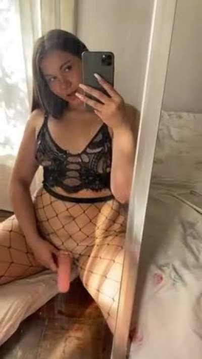 What do you think about being my bitch tonight? my cock is ready to punish you😏