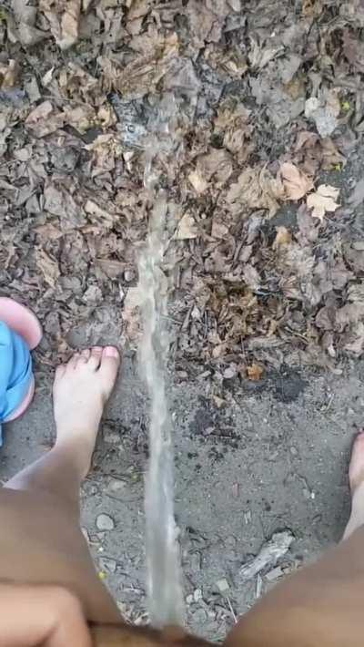 i love to pee for you daddy