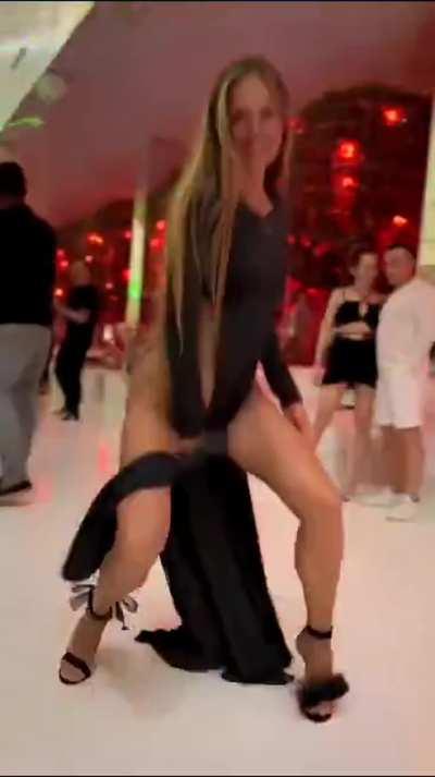 Who is she? (Flashing lights warning)