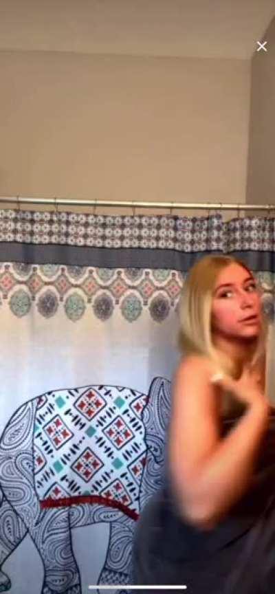 Love when they do a live after the shower