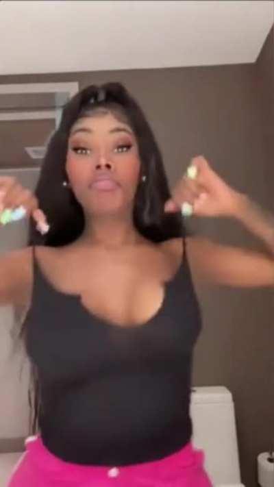 iG Live Twerk 🍑🍒 - 4th July 💖