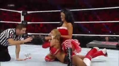 Rosa: Merry Christmas Layla!!!