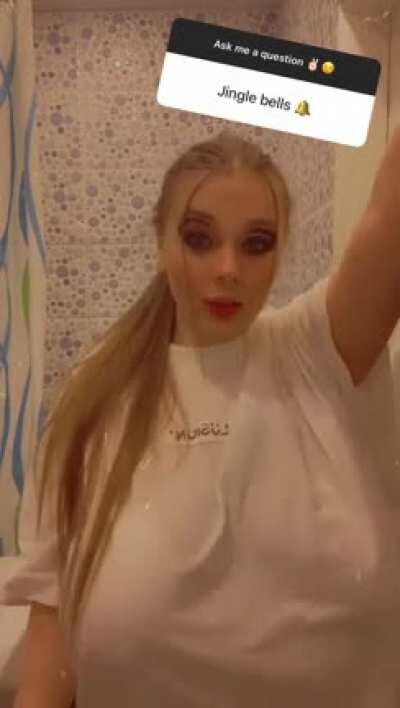 MERRY CHRISTMAS FELLOWS