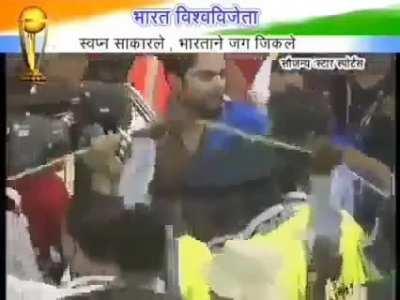 Koach And Raina hitting security