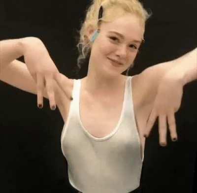 Elle Fanning