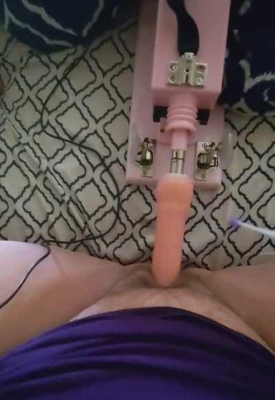 i love fucking my machine >:)