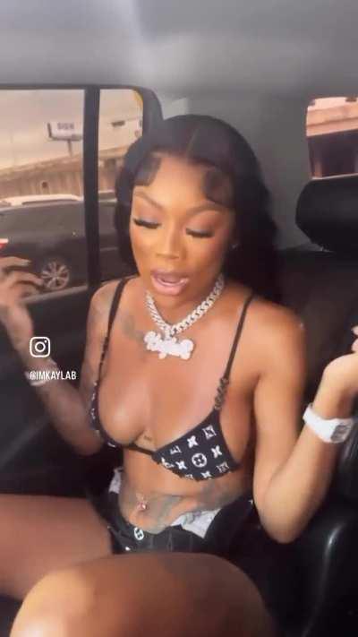 Song ass but she look good af in here 