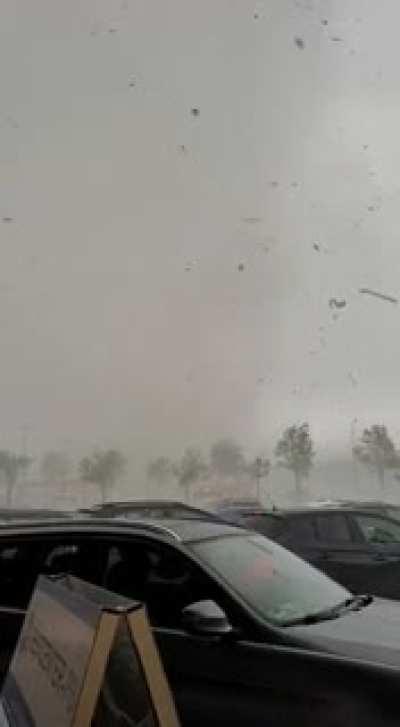 Tornado in Paderborn vor einer Stunde