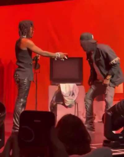 Soulo popped out at JID’s show in LA last night during 151 Rum