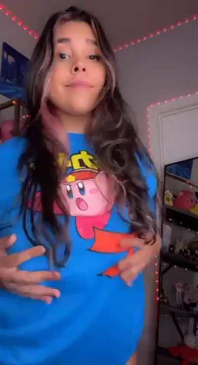 Prove you like my curves by eating me out