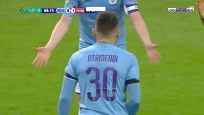 KDB reaction to Otamendi's foul