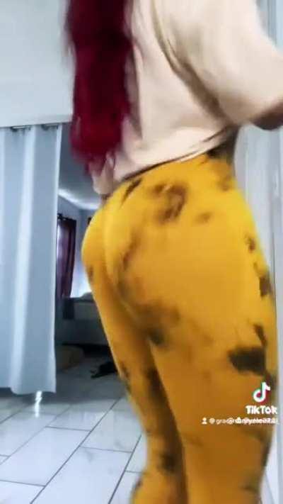 Too Loud Acapella 🍑