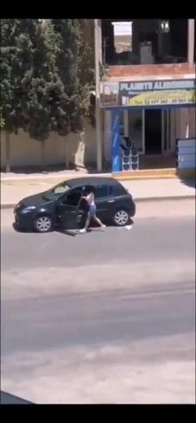 bc I don’t like tik tok