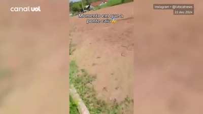 Vereador filmava denúncia sobre ponte no momento da queda