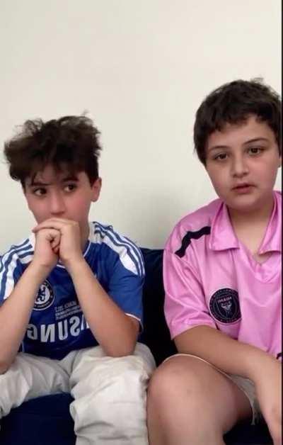 Help our mod team settle this debate 👊