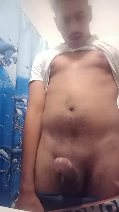 Let me breed ur beautiful ass