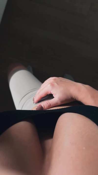 Who wants to drain Mommy’s balls daily?