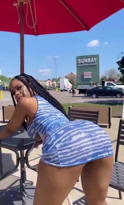 dress giving trouble