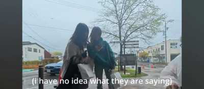 [Japanese > English] Can someone help translate what they're saying in this video?