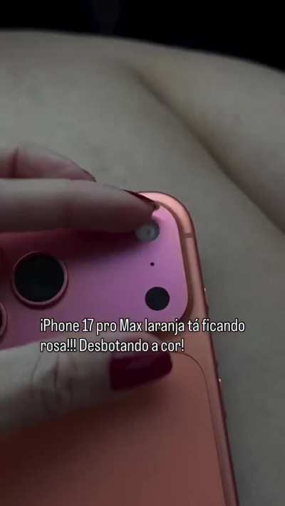 Usuários do iPhone 17 Pro Max laranja estão dizendo que o aparelho está desbotando e ficando ROSA.