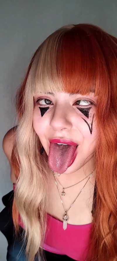 Fishing hook smiles 💗