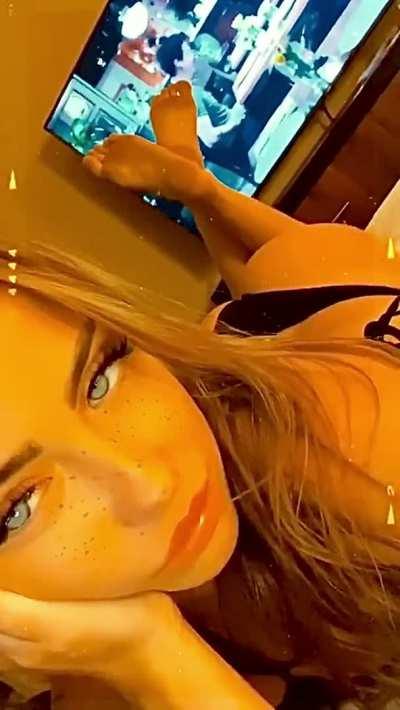 upvotte for a surprise !! 😘😘