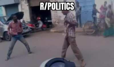 Piss Vs shid 😎😎 (chose your side😁😁😁🤫)