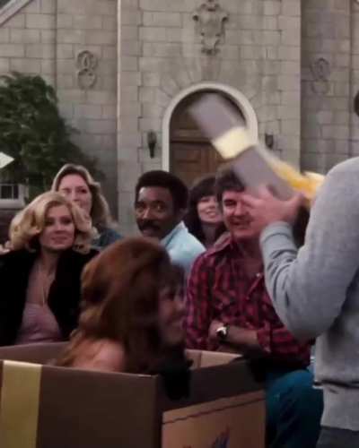 Hooper (1978), PG, Roxanne Brewer (boobs)