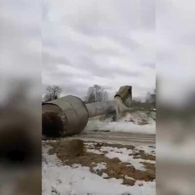 WCGW trying to fix a rusted and half broken water tower...