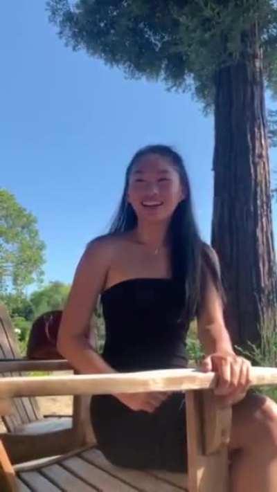 My best friend drunk and crying about Kanye