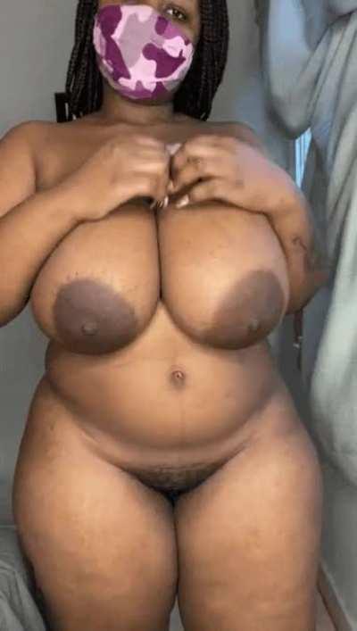 Thick girls are my favourite too