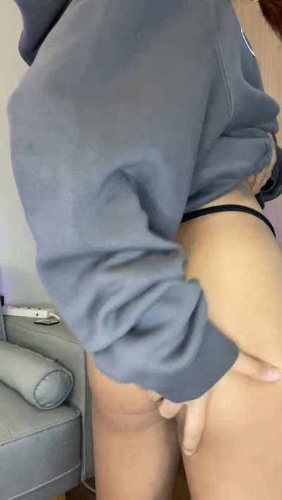 can I distract you with my ass and cute tits