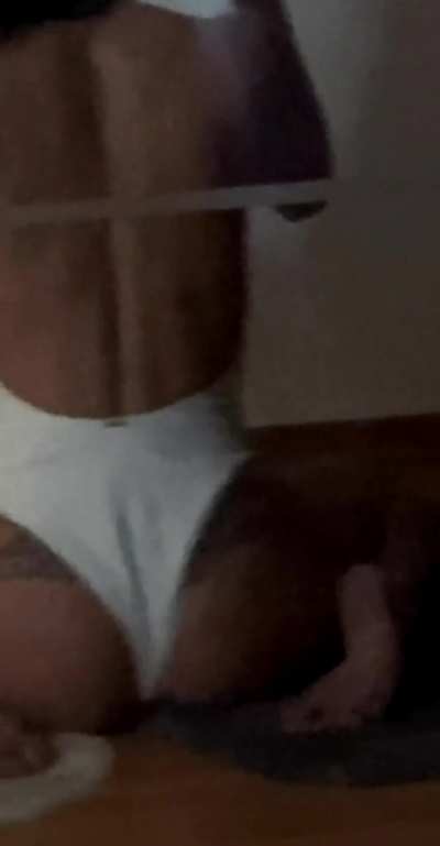 Dürfte ich mich so direkt auf dich draufsetzen, oder müsste ich mich erst nochmal umdrehen und woanders ran? 🙈