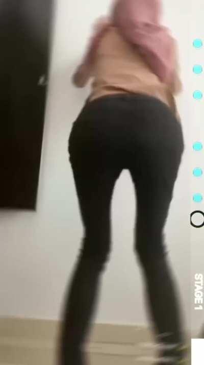 Hijab JOI 😜 10 minit punya game ☺️