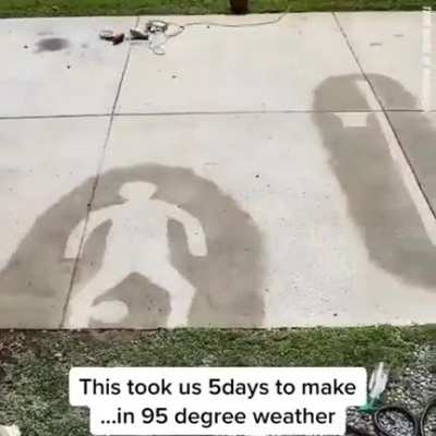 This stop motion with water.