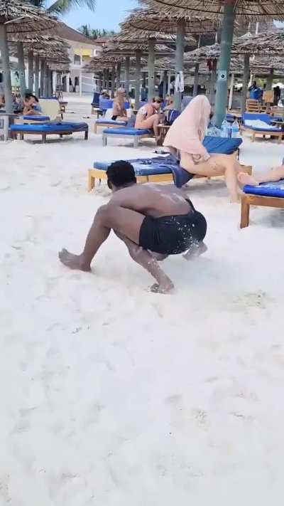 Blursed stroll on the beach