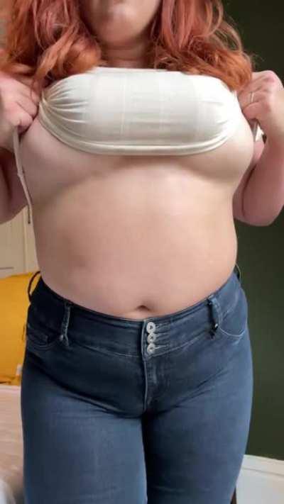 Dropping my mom tits