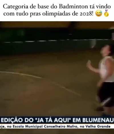 Não acertou uma 🏸🏸🏸