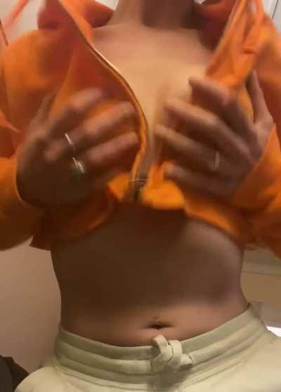 This zipper is a huge tease