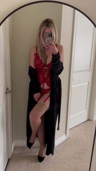 A little pair of nude thighhighs