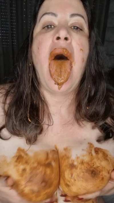 Nicole Ann - Wanna lick this mamacita boobies? Subscribers and individual buy.