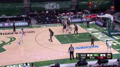 [Highlight] The Nets decide not to defend Giannis, so he casually drills the 3