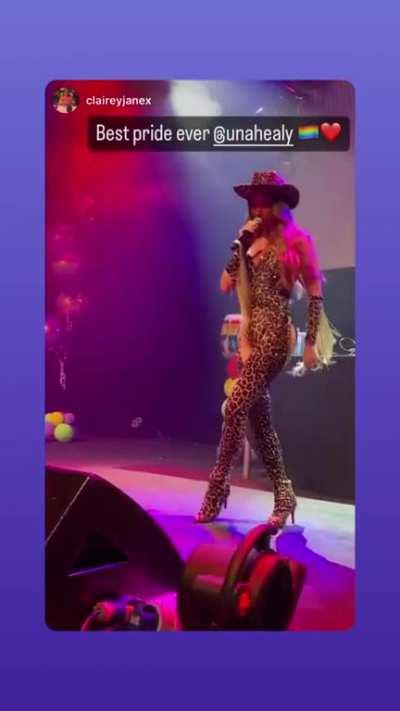 Una singing at pride