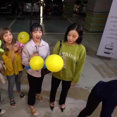 April - Chaewon, Rachel And Chaekyung