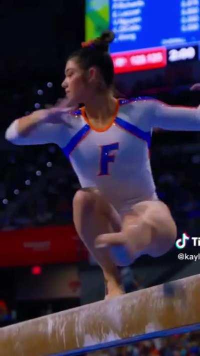 Florida’s Kayla DiCello 💙🧡🖤 🐊